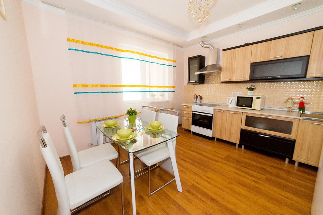 Apartamento Manica Mega Towers Almatý Exterior foto